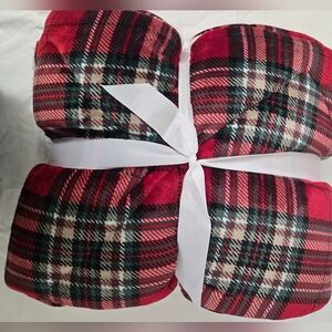 SHERAP Plaid Red and Black Holiday Throw Blanket REVERSIBLE NWT